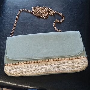 Urban Expressions Crossbody / Shoulder bag